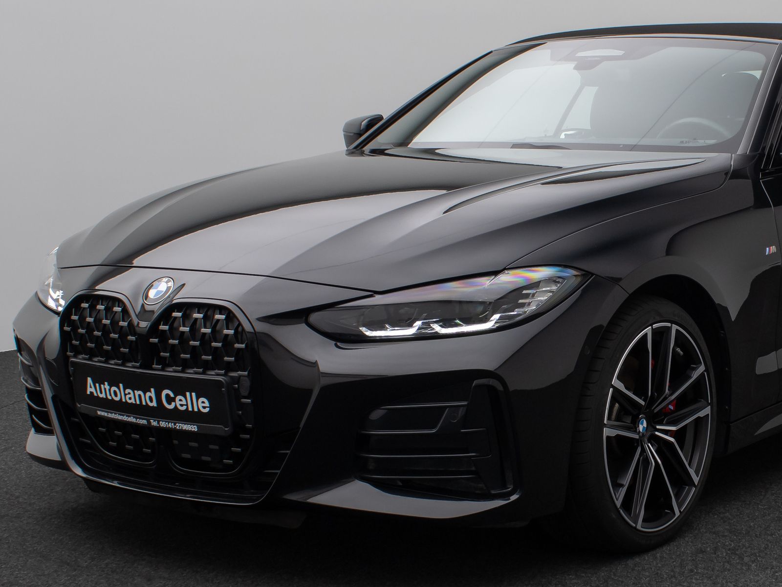 Fahrzeugabbildung BMW M440i xD Cabrio DAB Kamera HUD ACC H/K 19Zoll