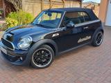 MINI Mini Cooper S Cabrio - MINI Cooper S Cabrio aus 2011