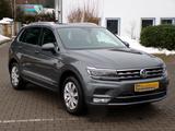 Volkswagen Tiguan Highline 2.0 TDI 4Motion - VW Tiguan Gebrauchtwagen in Chemnitz