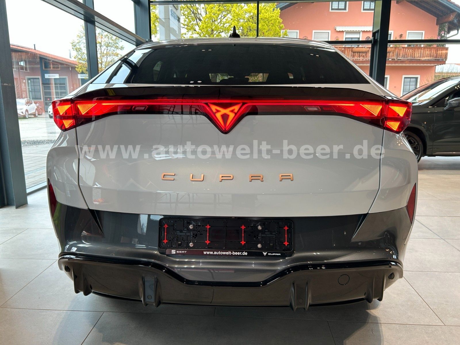 Cupra Tavascan - Bild 5