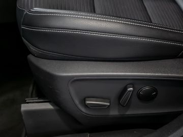 Ford Kuga 2.0 Titanium X Fernlicht-Assistent Kamera