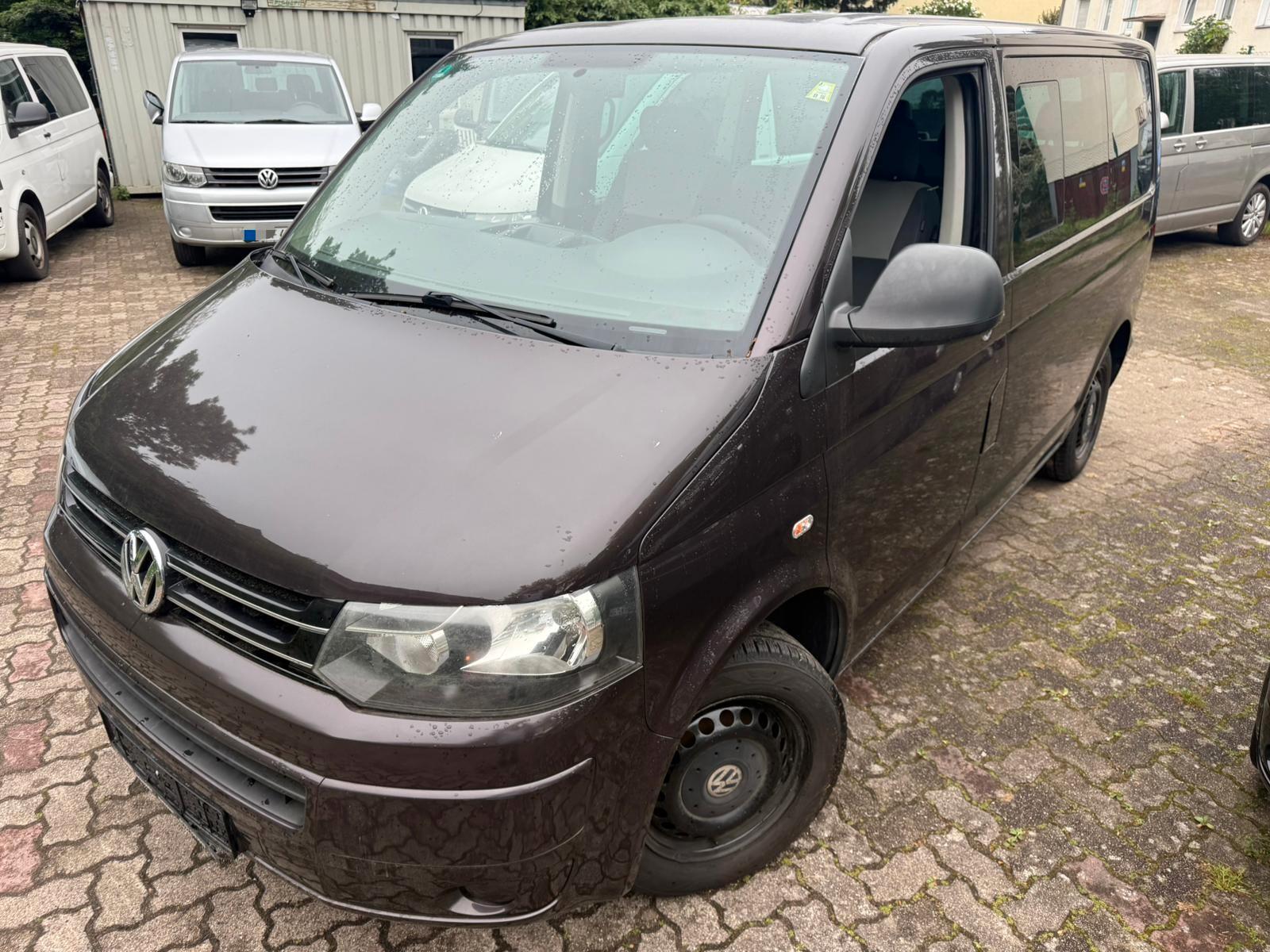 Volkswagen T5 Multivan 2.0 140PS/AHK/ZAHNRIEMEN NEU !