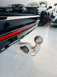 Volkswagen Touareg - 9