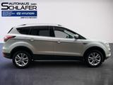 Ford Kuga 1.5 EcoBoost Titanium 4x2 S/S AHK Navi - silberne Ford Kuga