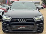Audi SQ7 4.0 TDI V8 quattro |7-Sitze|Pano|AHK|4xSHZ - schwarze Audi SQ7