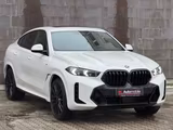 BMW X6 30d M SPORT PRO.LUFTFEDER.SOFTCL.PANO.AHK.22" - BMW X6 mit Diesel-Antrieb: Vollleder, Head-Up Display