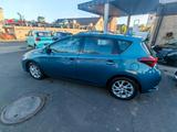 Toyota Auris5 Türig Anhängekupplung wenig Kilometer - Toyota: Blau