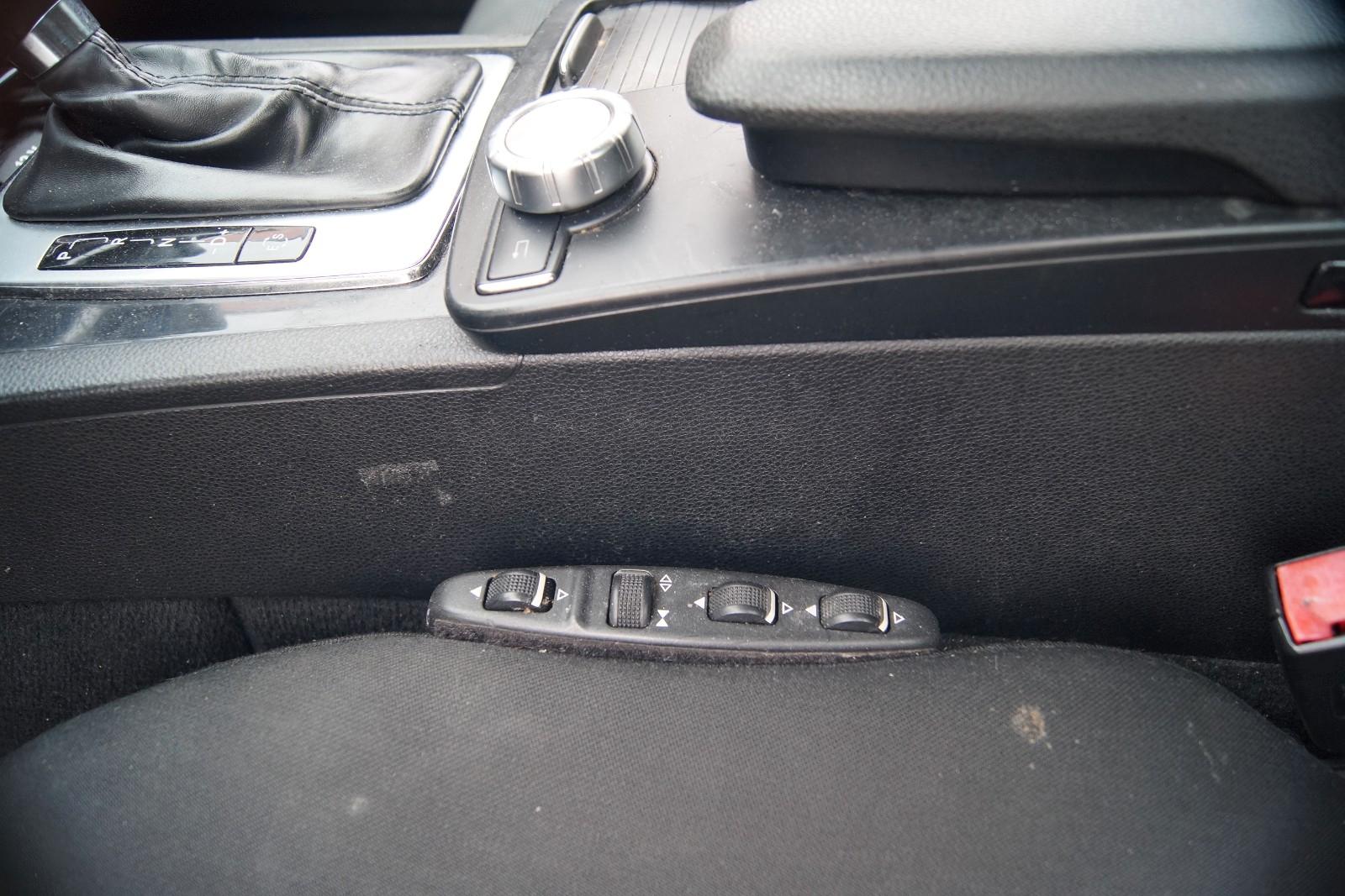 Mercedes-Benz C180 2014 — photo 15