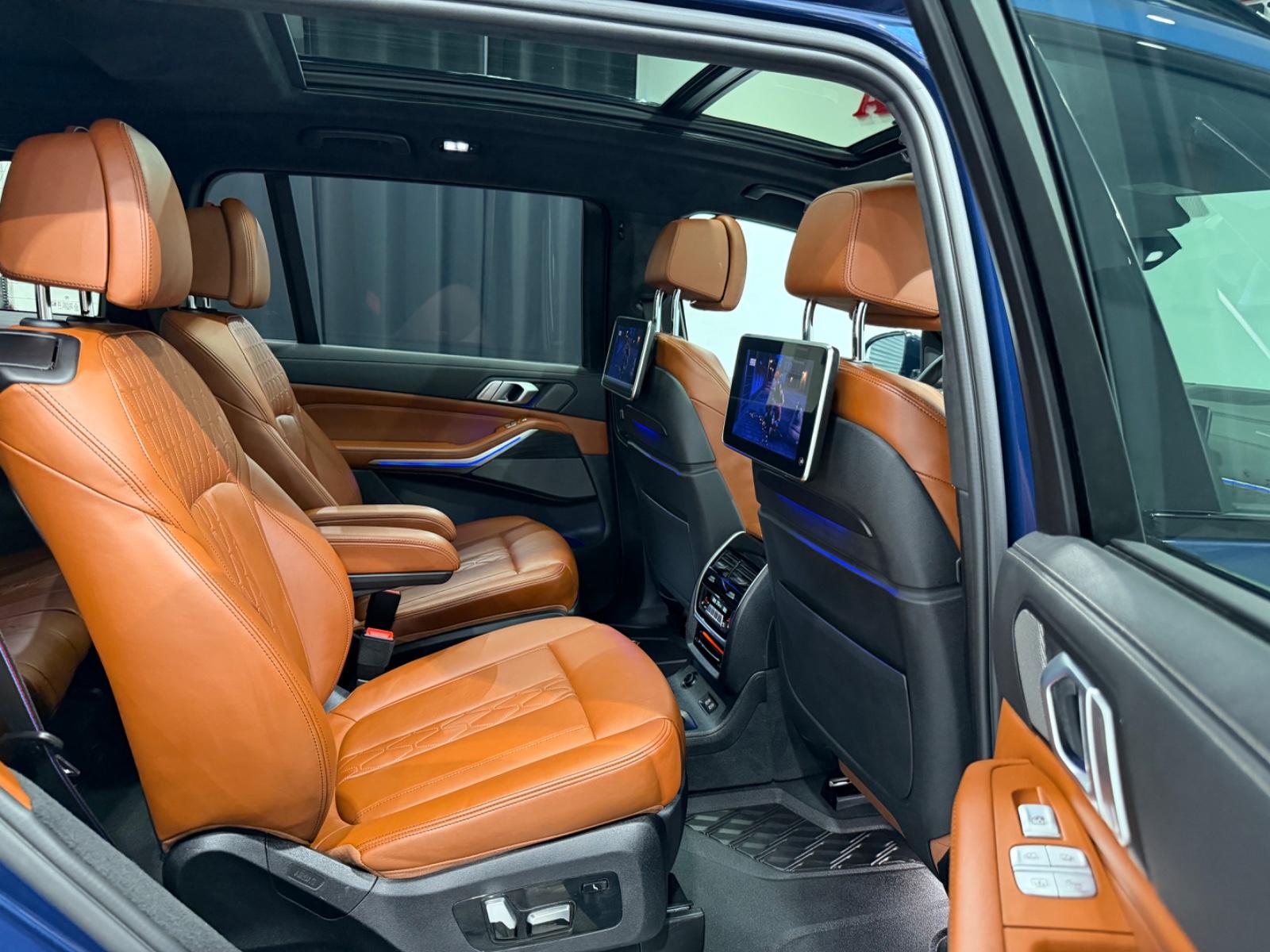 BMW X7 M50 d xDrive 6-SITZER PANO+TV+LUFT+LASER+HUD