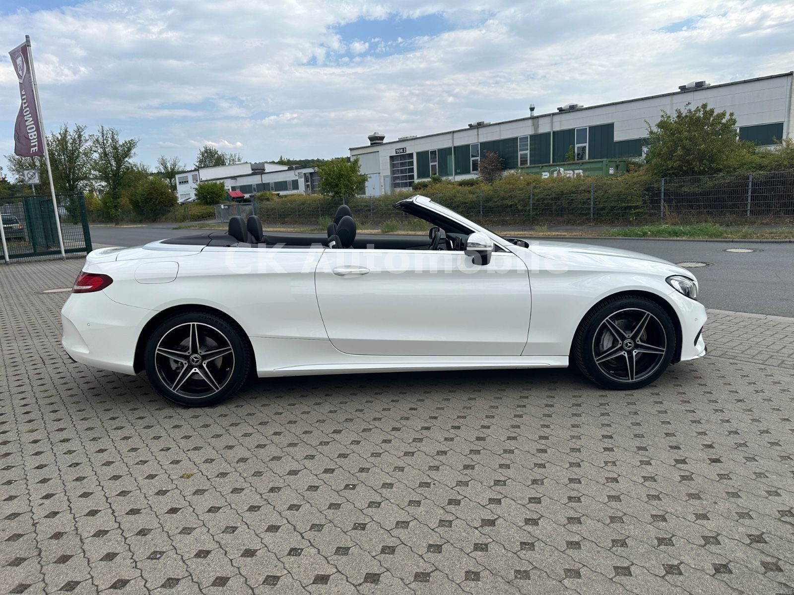 Fahrzeugabbildung Mercedes-Benz C200 Cabrio AMG-Line/Navi/ILS LED/Tempomat