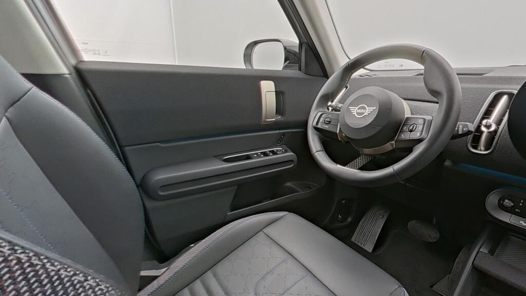 MINI Cooper C Countryman - Bild 11