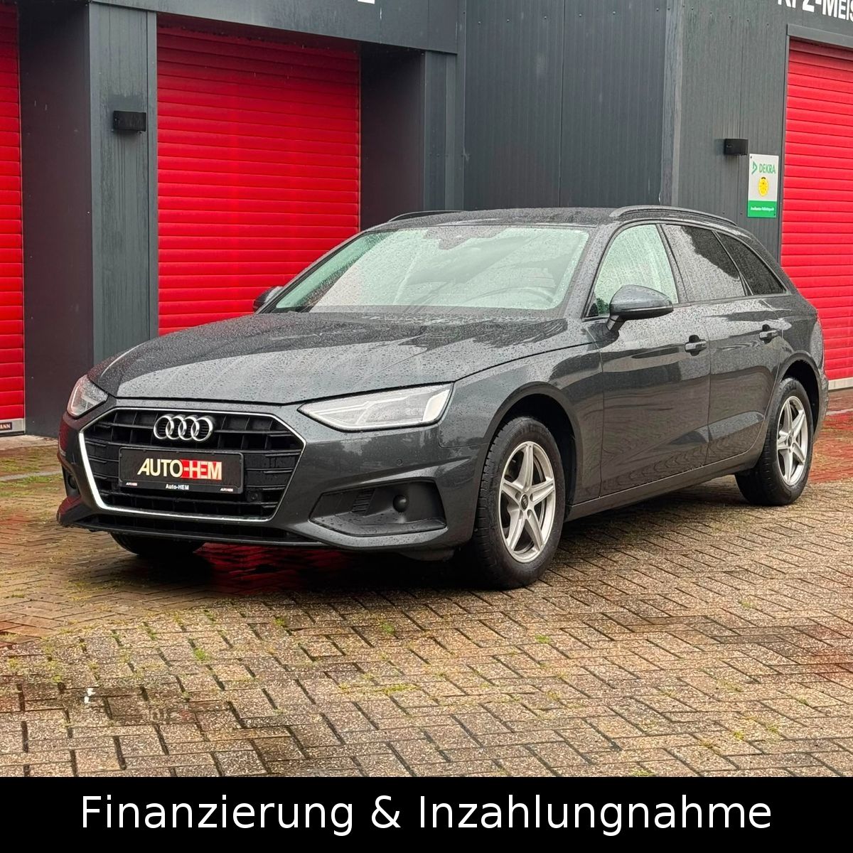 Audi A4 - 1