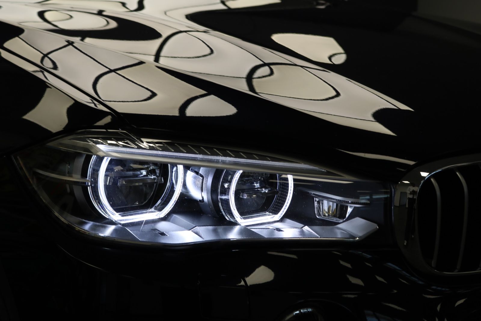 BMW X6 xDrive 40 d M SPORT /SOFTCOLSE/KAMERA/HEADUP foto 4