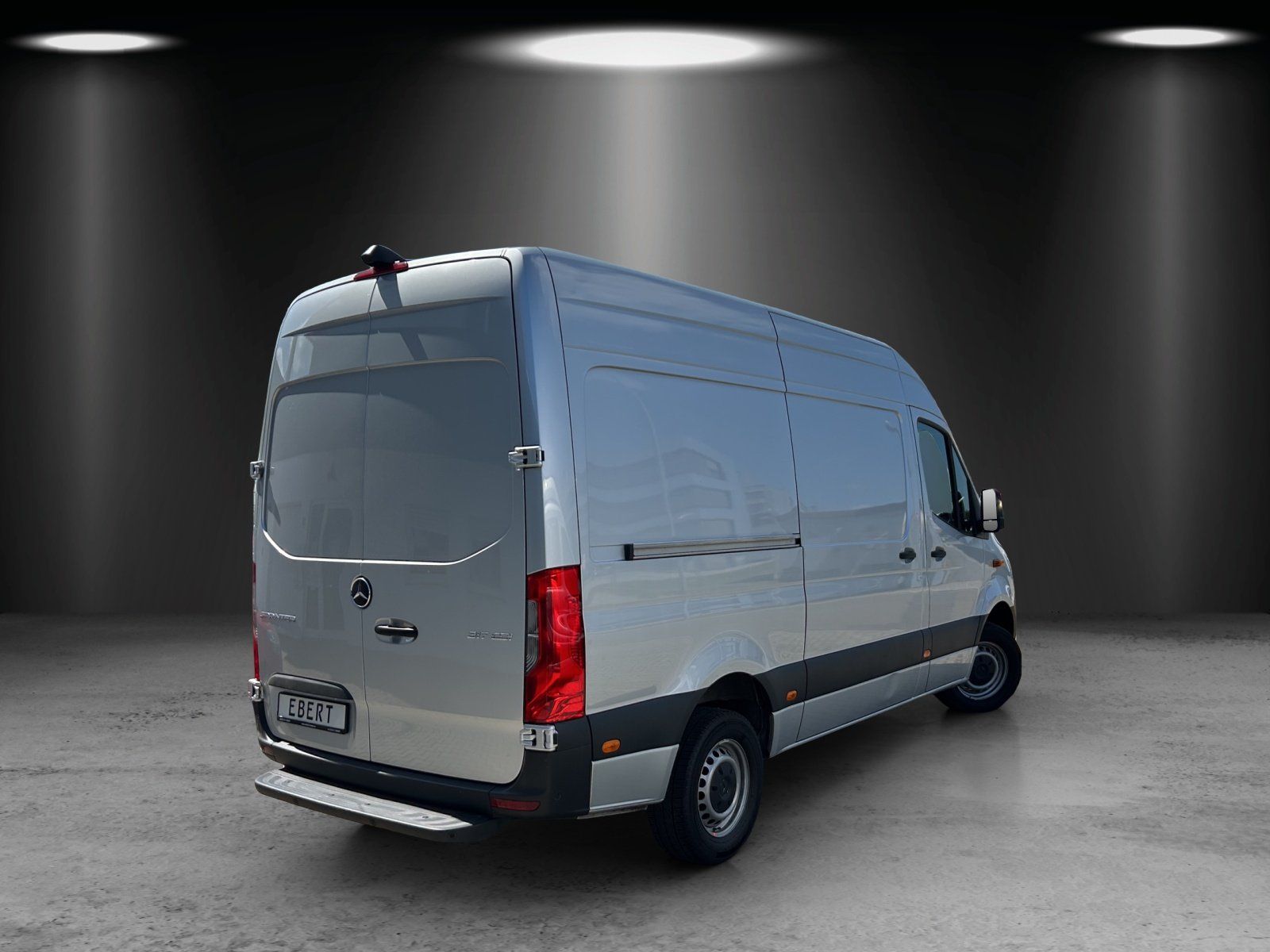 Fahrzeugabbildung Mercedes-Benz Sprinter 317CDI KastenHoch MBUX Navi 360°EDW SHZ