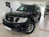 Nissan Navara 2,5 Automatik DoKa Hardtop - Nissan Navara Gebrauchtwagen