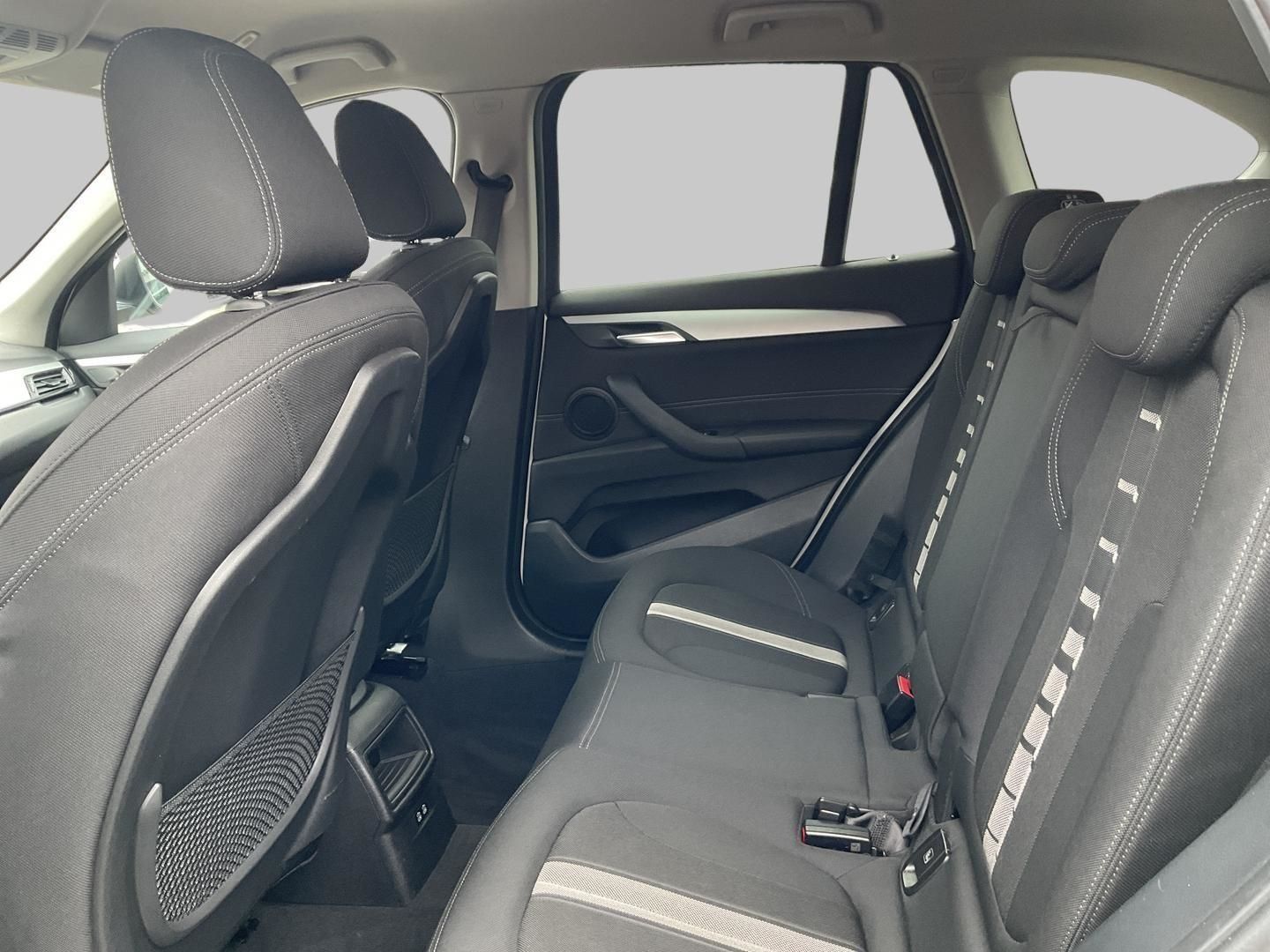 BMW X1 sDrive18d Aut Navi LED DAB SHZ PDC Klimaaut foto 8