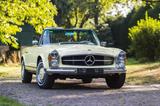 Mercedes-Benz SL 230 Pagode
