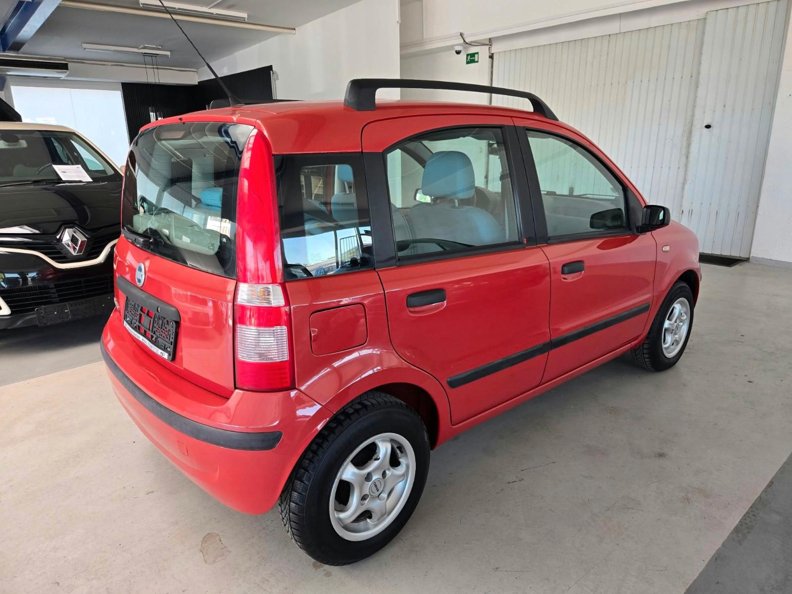 Fiat New Panda 1.2 8V Emotion