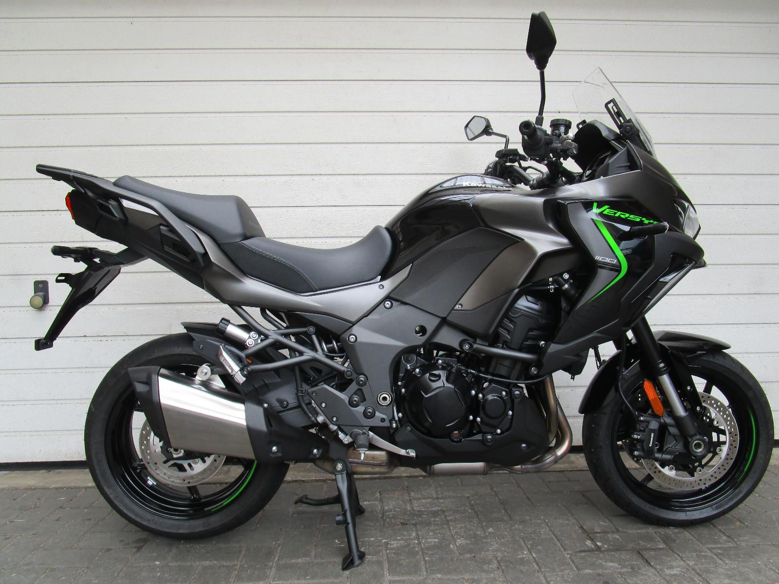 Kawasaki Versys 1100    1435 km   1.Hand   Neuzustand