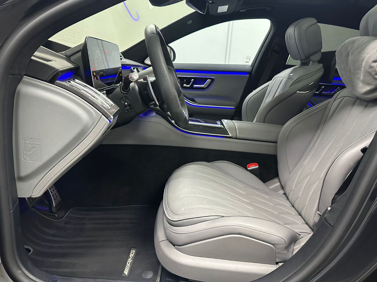 Fahrzeugabbildung Mercedes-Benz S 63 E Performance L *KERAMIK*TV*PANO*