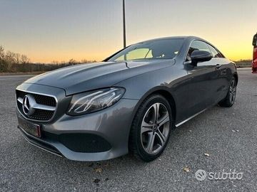 Mercedes E 220 - 2