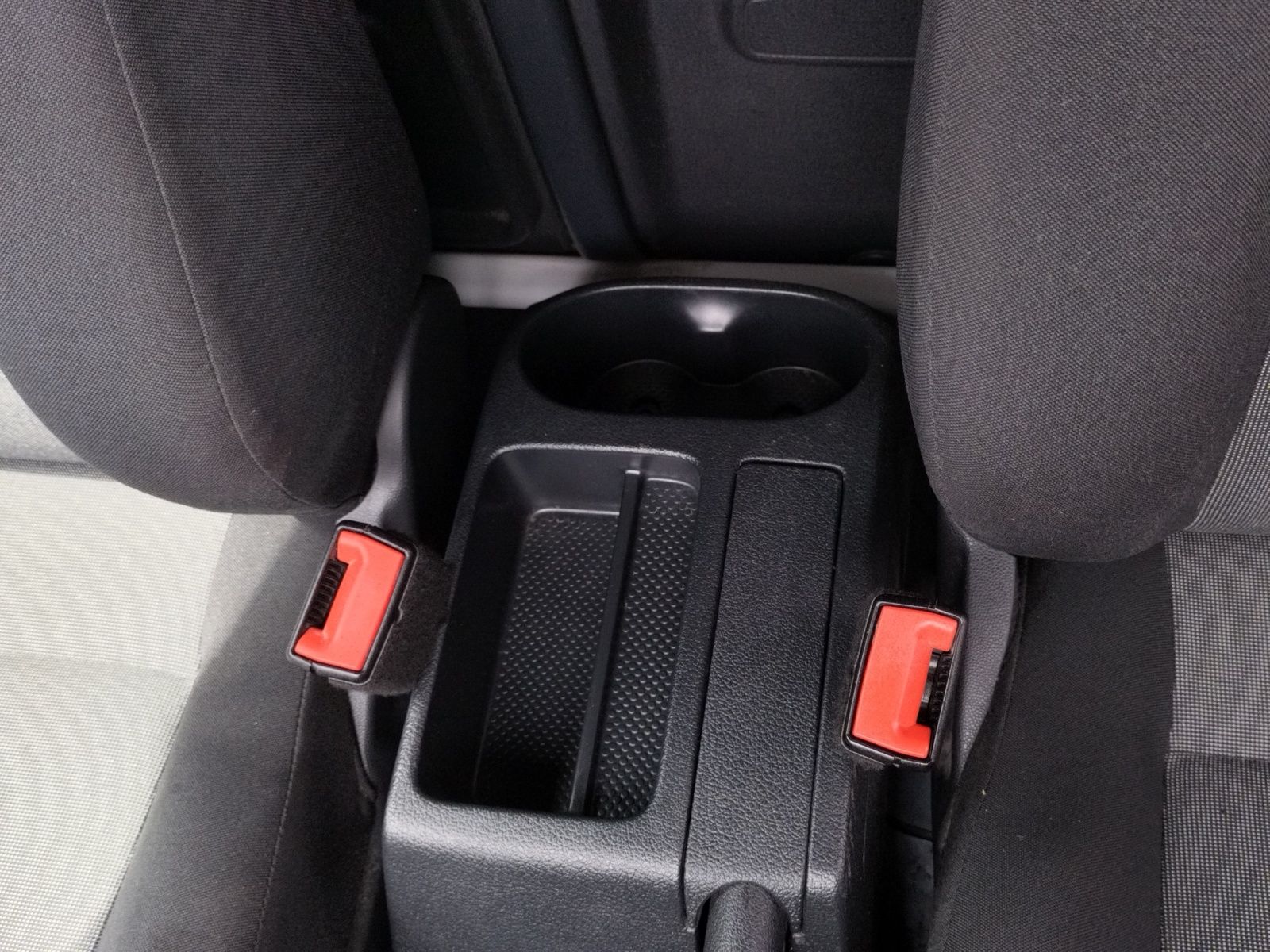 Fahrzeugabbildung Volkswagen Caddy Kasten TSI elektr. FH, elektr. Spiegel