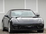 Porsche Panamera 4 E-Hybrid SportChrono/PANO/360*KAMERA - Porsche Panamera 4s mit Hybrid-Antrieb (Benzin/Elektro)