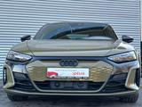 Audi RS e-tron GT +SITZBELÜFTUNG+LASERLICHT+ALLRADLEN - Audi RS e-tron GT: Panoramadach