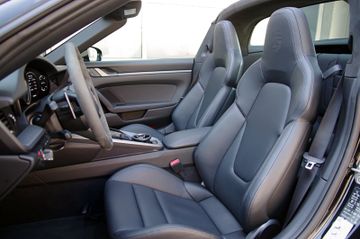 Porsche 992 Targa 4*Sportabgas,BOSE,U-FREI,Approved0726