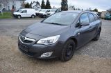 Opel Astra J 1.4T "150 Jahre Opel" - Opel Astra mit Benzin-Antrieb: 150 Jahre
