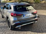 Mercedes-Benz GLA 250 e DCT - - Mercedes-Benz GLA 250: Silber