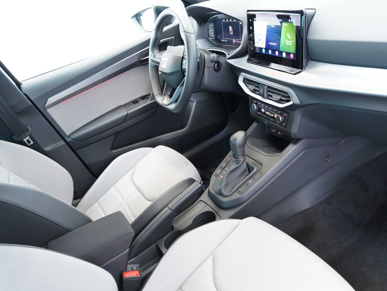 Fahrzeugabbildung SEAT Ibiza 1.5 TSI 110 kW FR Black Edition