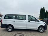 Mercedes-Benz Vito Tourer 114 CDI Pro 4x4 lang Automatik - Mercedes-Benz V 200: Kleinbus