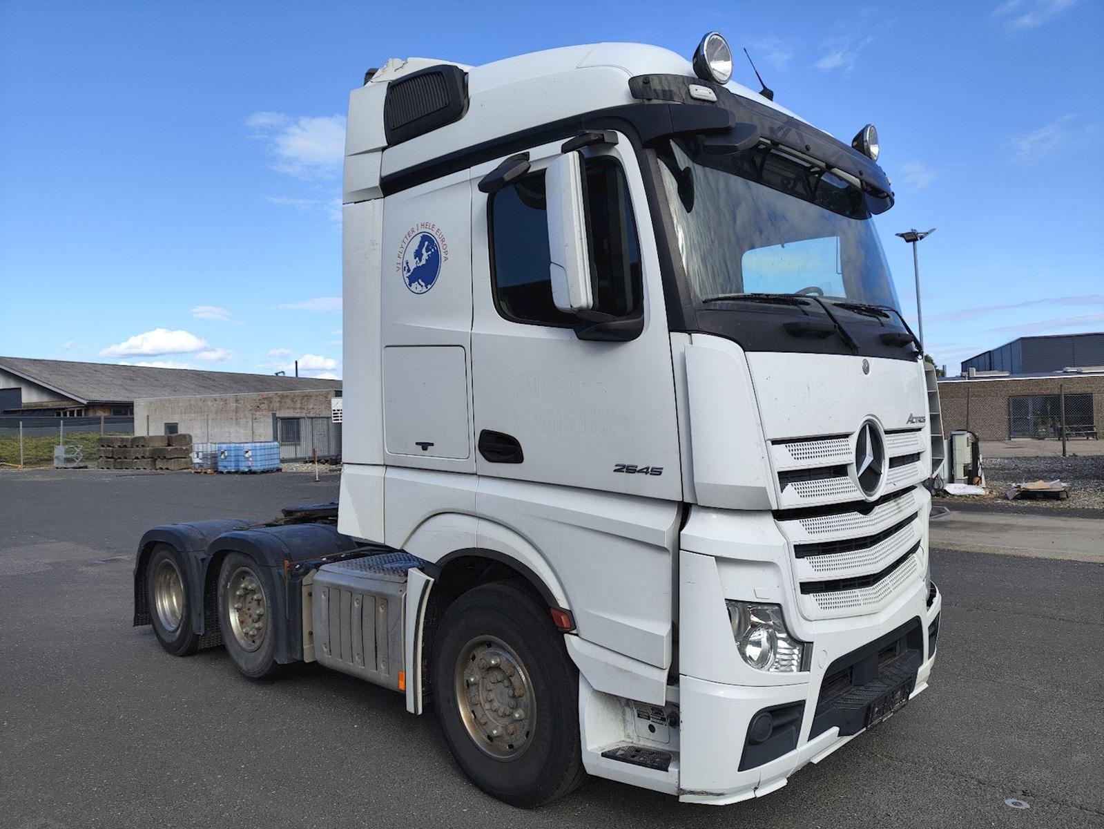 Mercedes-Benz Actros 2545