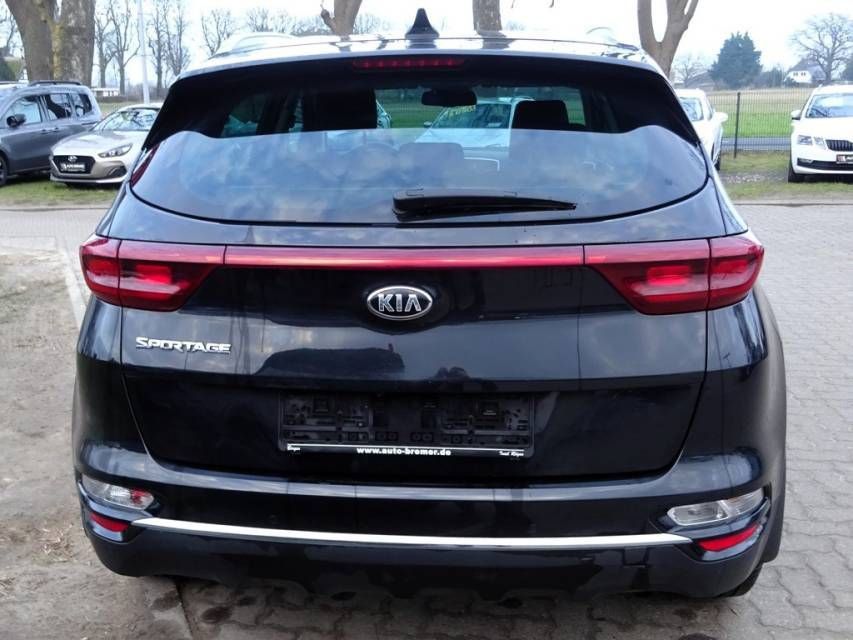 Fahrzeugabbildung Kia Sportage 1.6 GDI Edition 7 Emotion-Paket