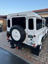 Land Rover Defender 110 Td4 Station S 2,4l - gebrauchte Land Rover Defender aus dem Jahr 2008