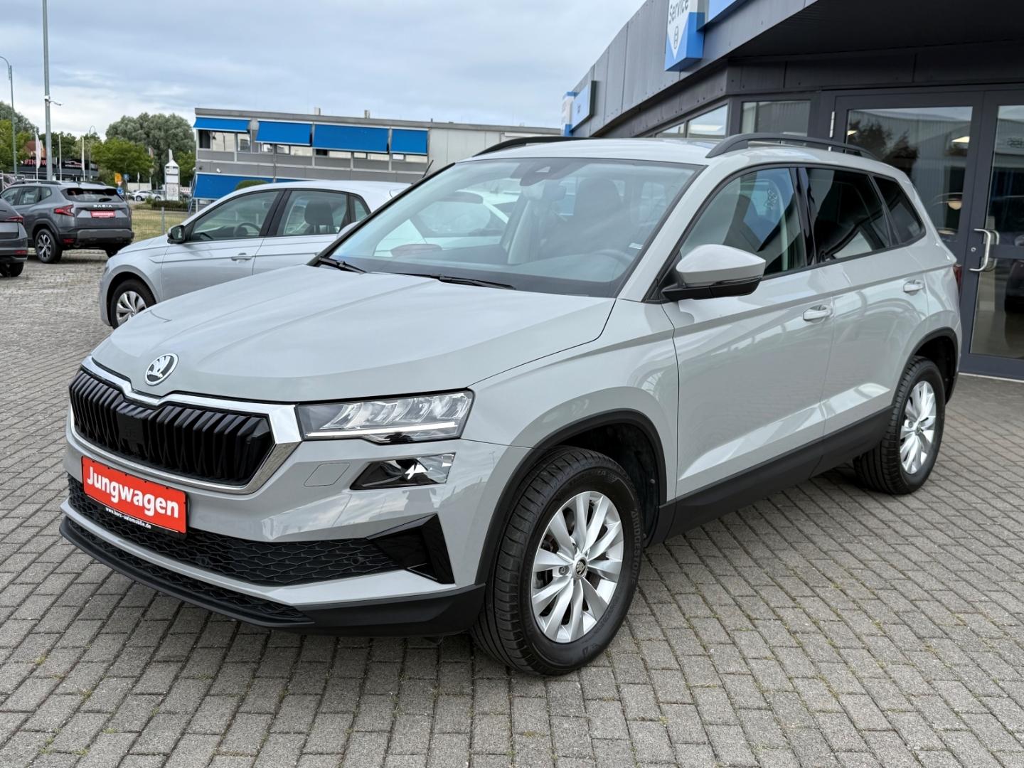 Skoda Karoq Selection 1.5 TSI LHZ SHZ elektr. Heckklap