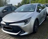 Toyota Corolla 1,8 Hybrid Club Touring Sports Club - Toyota Corolla von privat