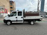 Iveco Daily 29L12 Doka Pritsche*AHK*7-Sitzer - Gebraucht 7 sitzer