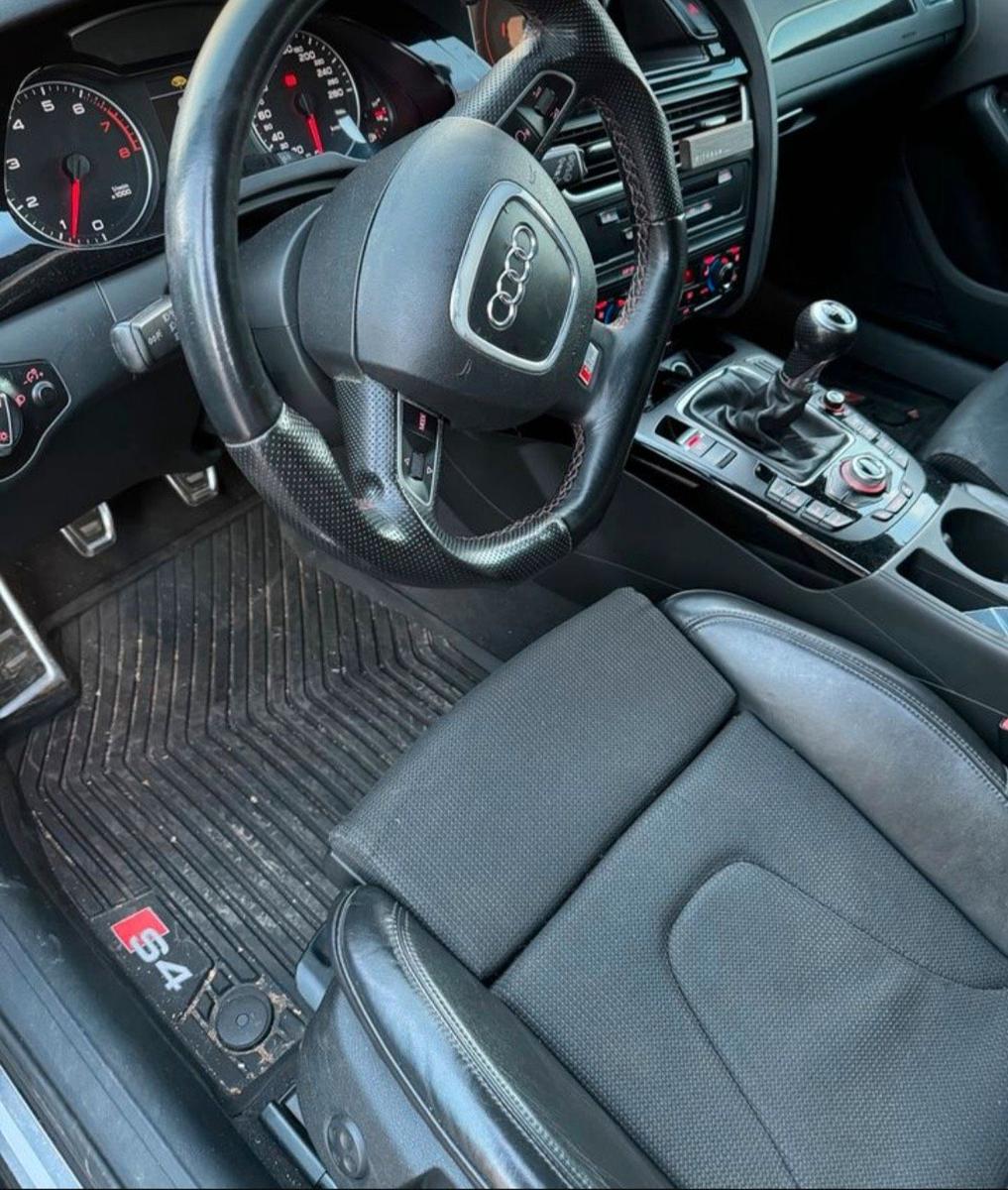 Audi A4 2009 — engine 179 HP (132kW)