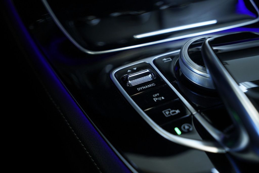 Mercedes Benz E 220