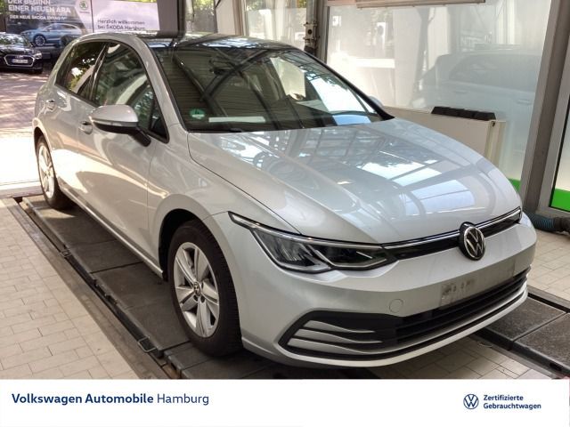 Volkswagen Golf VIII 1.0 eTSI Life DSG LED Navi Panorama