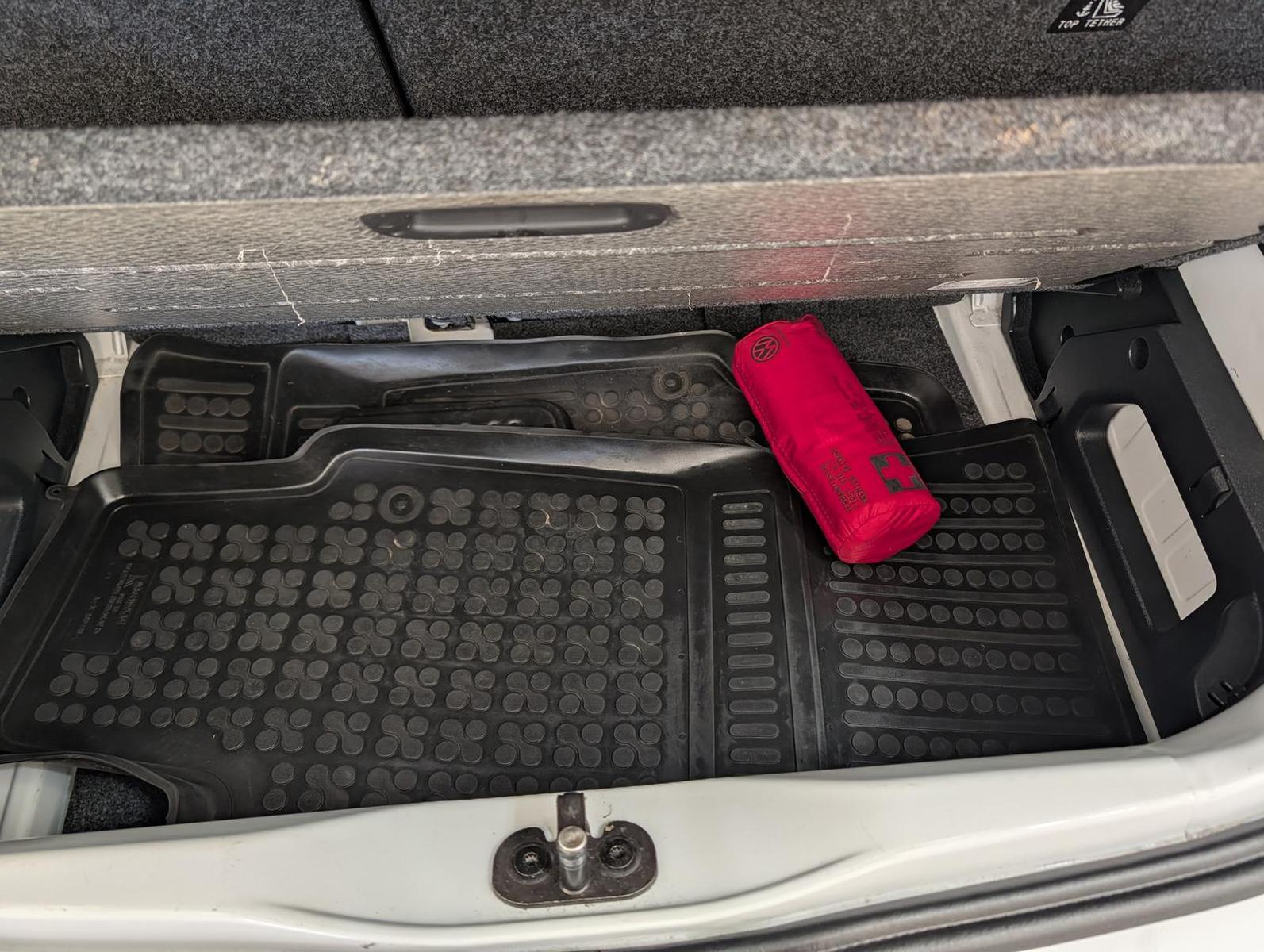 Volkswagen Up 1.0 MPI DAB+Radio Klimaanlage, миниатюра 22