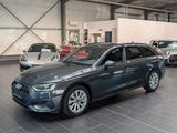Audi A4 45 TFSI quattro S tronic advanced 8-fach - gebrauchte Audi A4 aus dem Jahr 2022