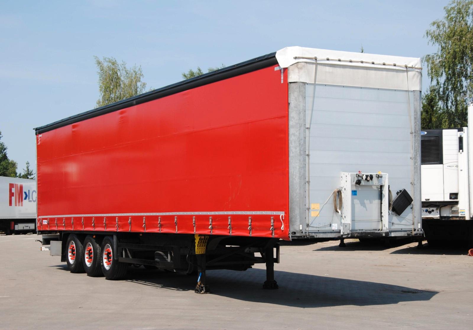 Schmitz Cargobull Lifting axle, new tarpaulin, storage box