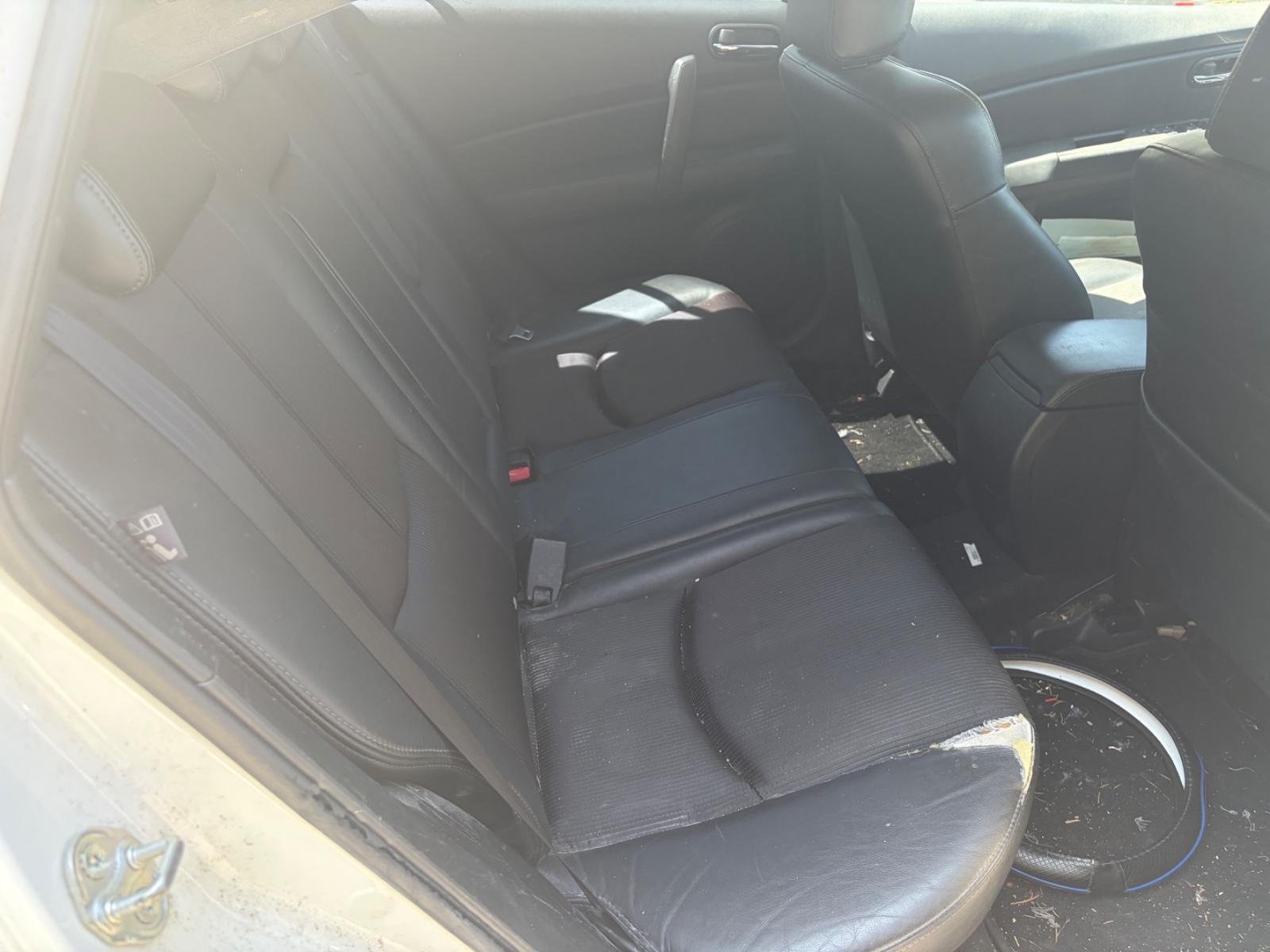 Mazda 6 2010 — photo 17
