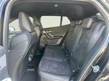 2025 BMW IX2 照片 10