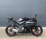 Yamaha Yzf r 125 - YAMAHA 2012 YZF R1