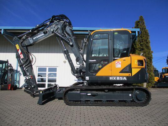 Hyundai HX85A (netto 99.320 €)