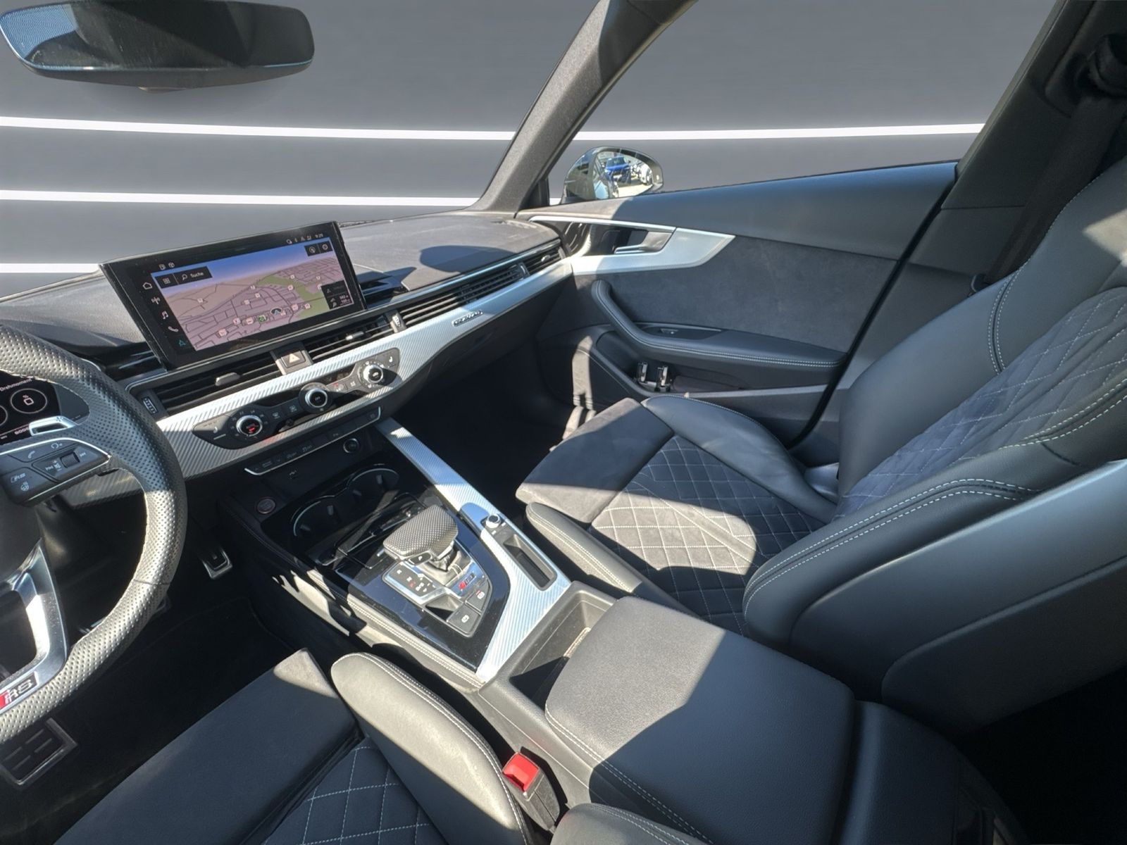 Audi RS4 - Bild 11